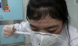 护士长吃瓜哭视频,人间真情瞬间