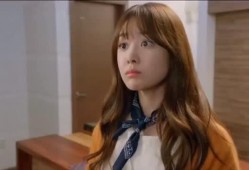 小娇妻露脸吃瓜视频,揭秘娱乐圈幕后真相