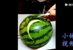 我们吃哈密瓜视频,视频揭秘甜蜜诱惑