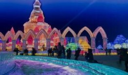 吃瓜群众冰雪大世界视频