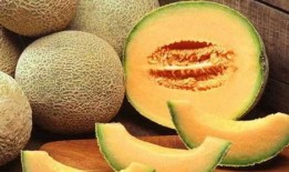 哈密瓜怎样挖着吃视频,视频教学，美味即刻享用