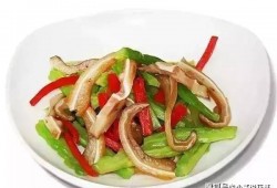 熟猪耳炒蒲瓜可以吃吗视频,熟猪耳炒蒲瓜，营养与口感并存