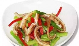 熟猪耳炒蒲瓜可以吃吗视频,熟猪耳炒蒲瓜，营养与口感并存