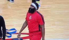 篮球网红吃瓜视频,揭秘球场背后的八卦风云