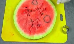 纯手工吃瓜视频,揭秘幕后真相！