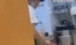 奶茶店店员吃瓜视频,揭秘幕后趣事
