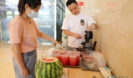 上海小孩吃瓜事件视频,一场引发社会关注的童年趣事