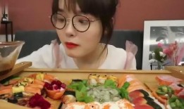 上海学姐吃瓜视频