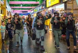 万隆城吃瓜事件视频,一场引发热议的网络风波