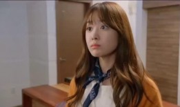 小娇妻露脸吃瓜视频,揭秘娱乐圈幕后真相