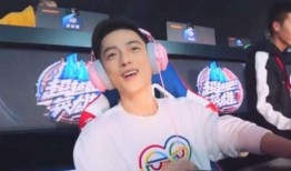 智勋陪玩在线吃瓜视频下载,带你领略电竞圈幕后趣事