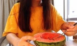 吃瓜澳洲留学生视频,吃瓜视频背后的故事