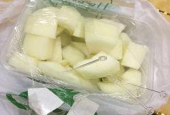 怎么吃黄金蜜瓜视频,视频教你轻松享用