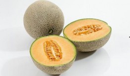 哈密瓜买来怎么吃原视频,原视频教你轻松开吃