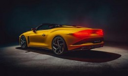 吃瓜群众开豪车视频大全