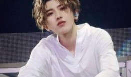 蔡徐坤吃瓜视频解说