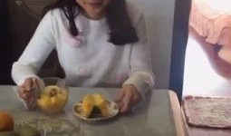 南充精神小妹吃瓜视频,揭秘网络红人的日常生活