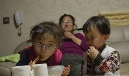 大欢女儿吃瓜视频大全免费观看,免费观看，笑料连连