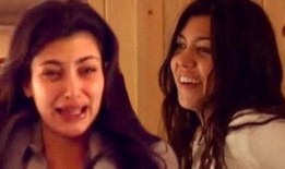 吃瓜真人实拍视频,揭秘吃瓜群众的真实吃瓜瞬间