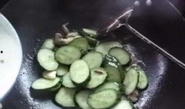 瓜怎么吃更好吃呢视频讲解,视频揭秘美味吃法