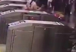 真帅吃瓜群众视频在线观看,揭秘热门视频背后的精彩瞬间