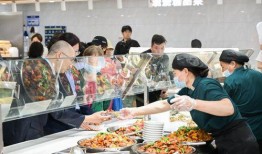 苏工院食堂吃瓜视频下载,校园生活趣味横生