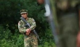 缅甸军人吃瓜视频播放,揭秘军营生活一瞥