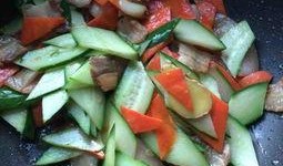 吃瓜合集怎么制作视频,一键打造热门短视频教程