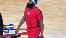 篮球网红吃瓜视频,揭秘球场背后的八卦风云