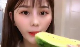 小孩子吃小瓜的视频播放,欢乐瞬间引网友围观
