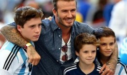 贝克汉姆吃瓜现场视频在线观看,趣味瞬间，巨星也爱接地气