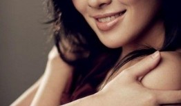 青岛美女叶璇吃瓜视频,揭秘娱乐圈幕后趣闻