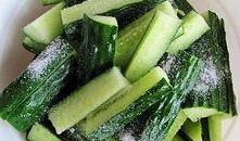 洋瓜烧着吃吗好吃吗视频,美味还是烧焦？