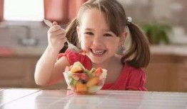 吃瓜少女小朋友视频,揭秘吃瓜少女小朋友的欢乐视频之旅