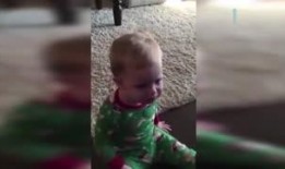 带你吃瓜搞笑场景视频