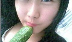 美女各种吃瓜视频大全集,美女吃瓜视频大盘点，笑料百出，精彩纷呈！