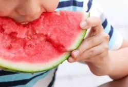 吃瓜肚子疼视频大全