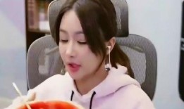 快乐吃瓜小姐直播视频,揭秘娱乐圈幕后故事